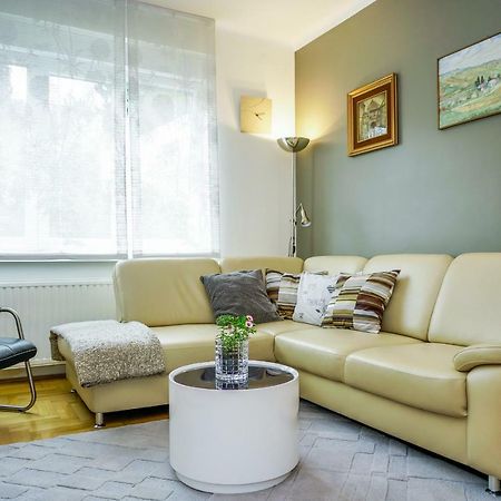 Yellow Bike Apartment زغرب المظهر الخارجي الصورة